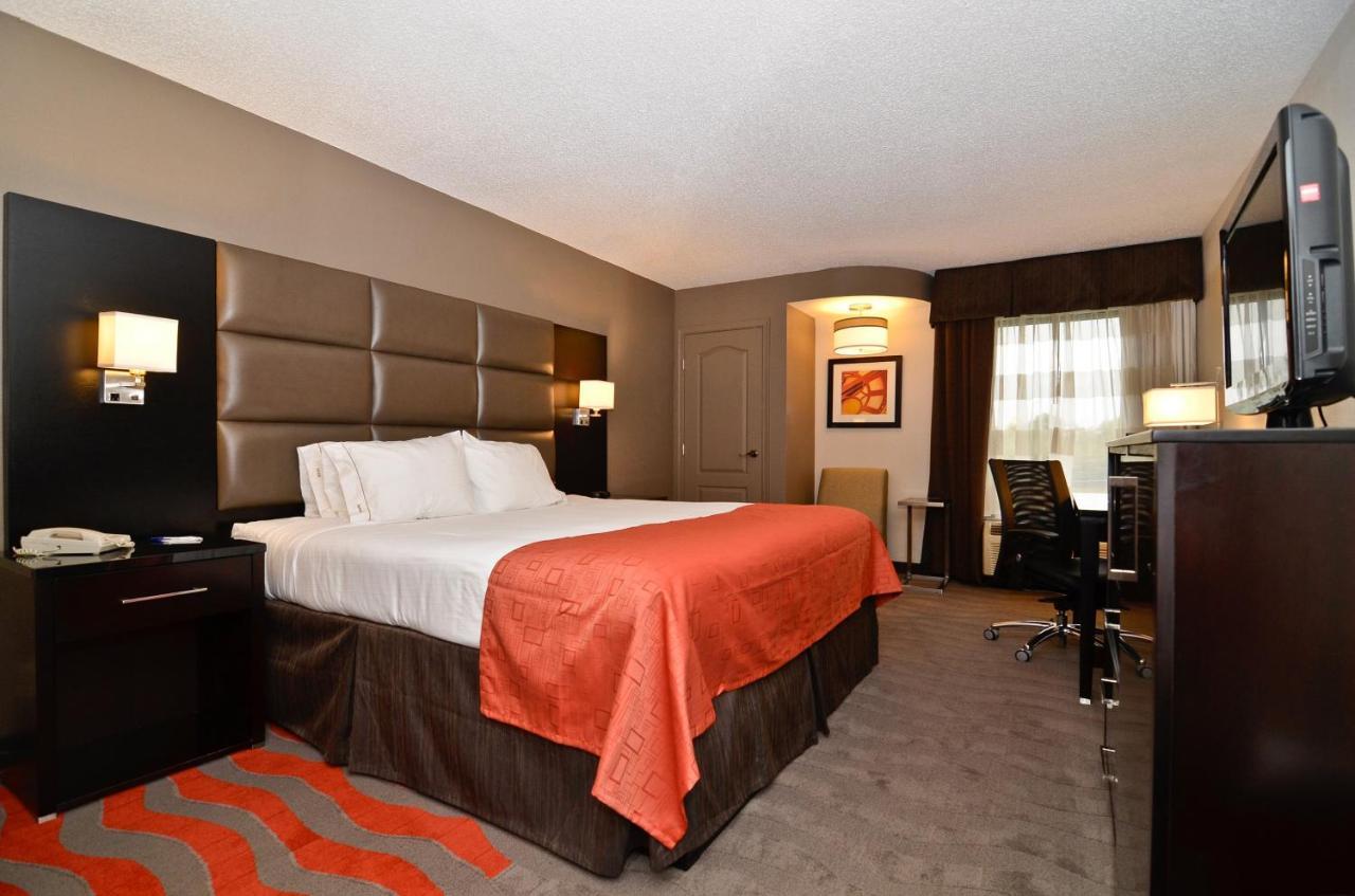 Holiday Inn Express Burlington By Ihg מראה חיצוני תמונה